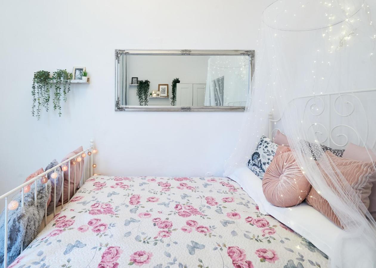 Aurora Kazimierz Apartment Krasków Εξωτερικό φωτογραφία